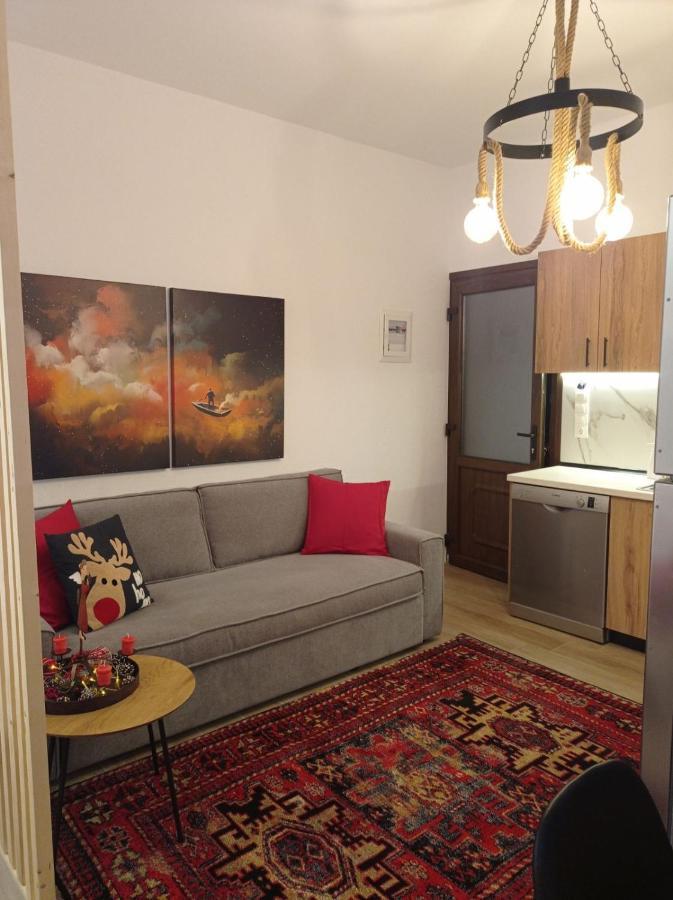 The Family's House Apartment